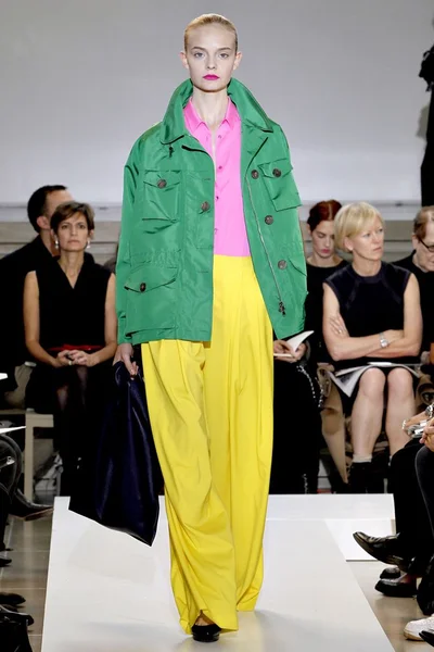 Look 29